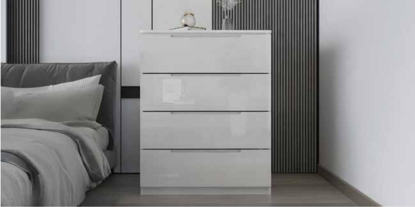 CD04 Chester Drawers X4