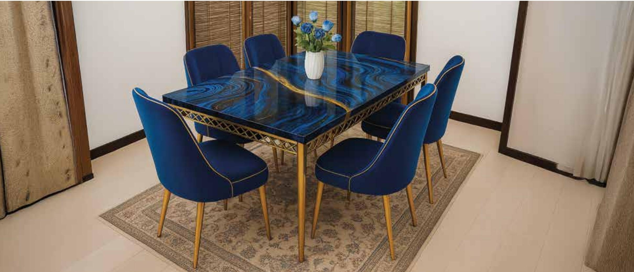 ED-4 Dining Table & Chairs