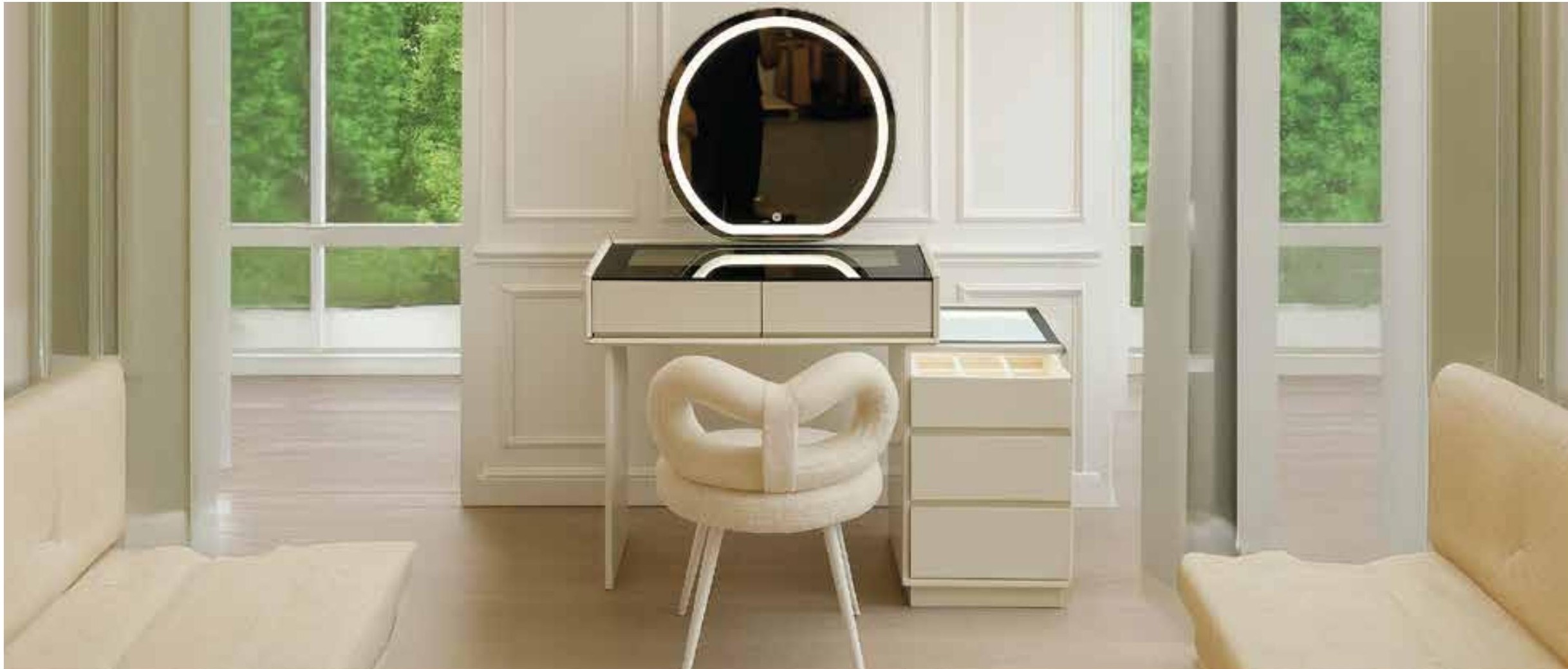 SO-1 Dressing Table