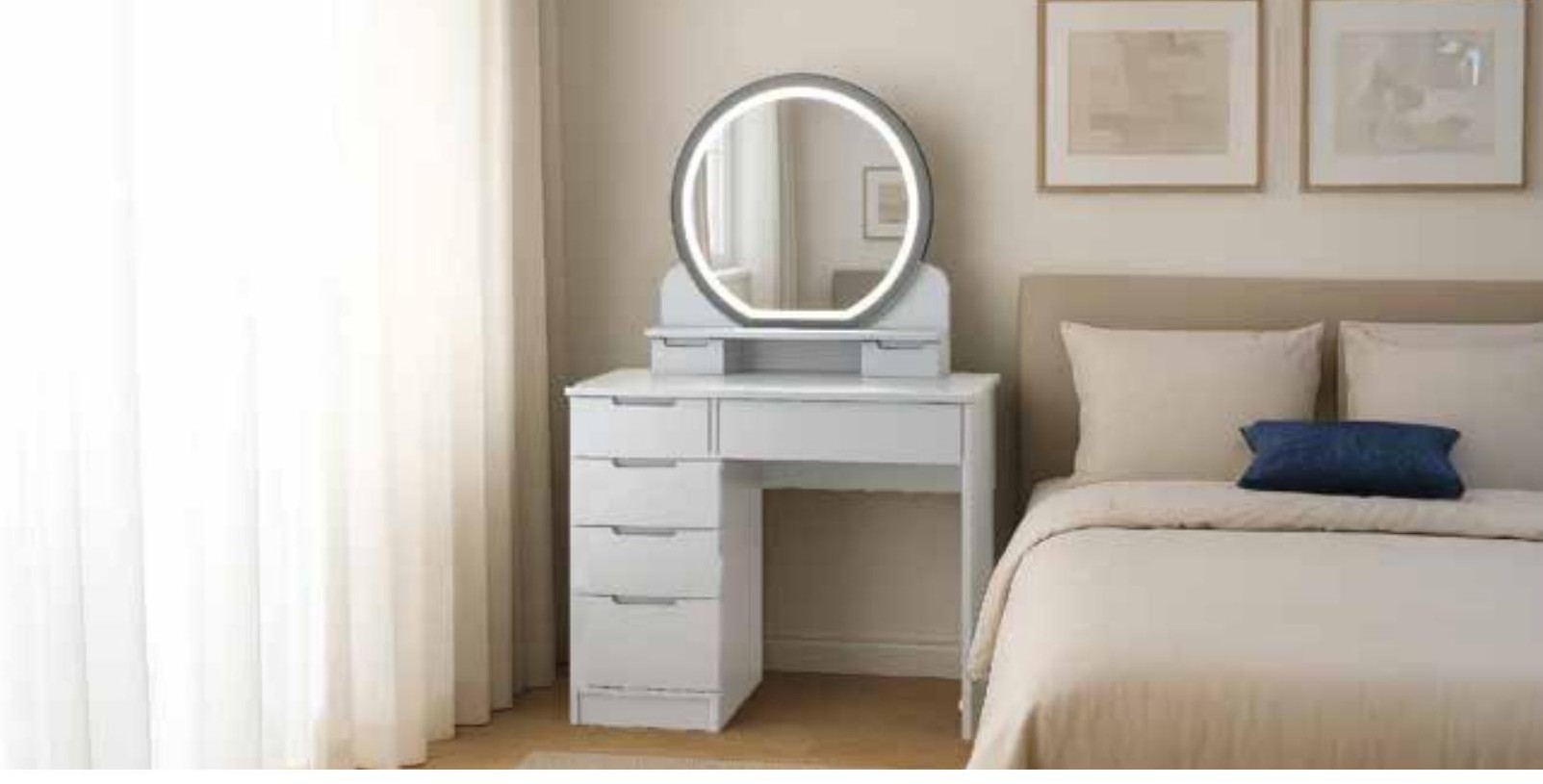 SW-4 Dressing Table
